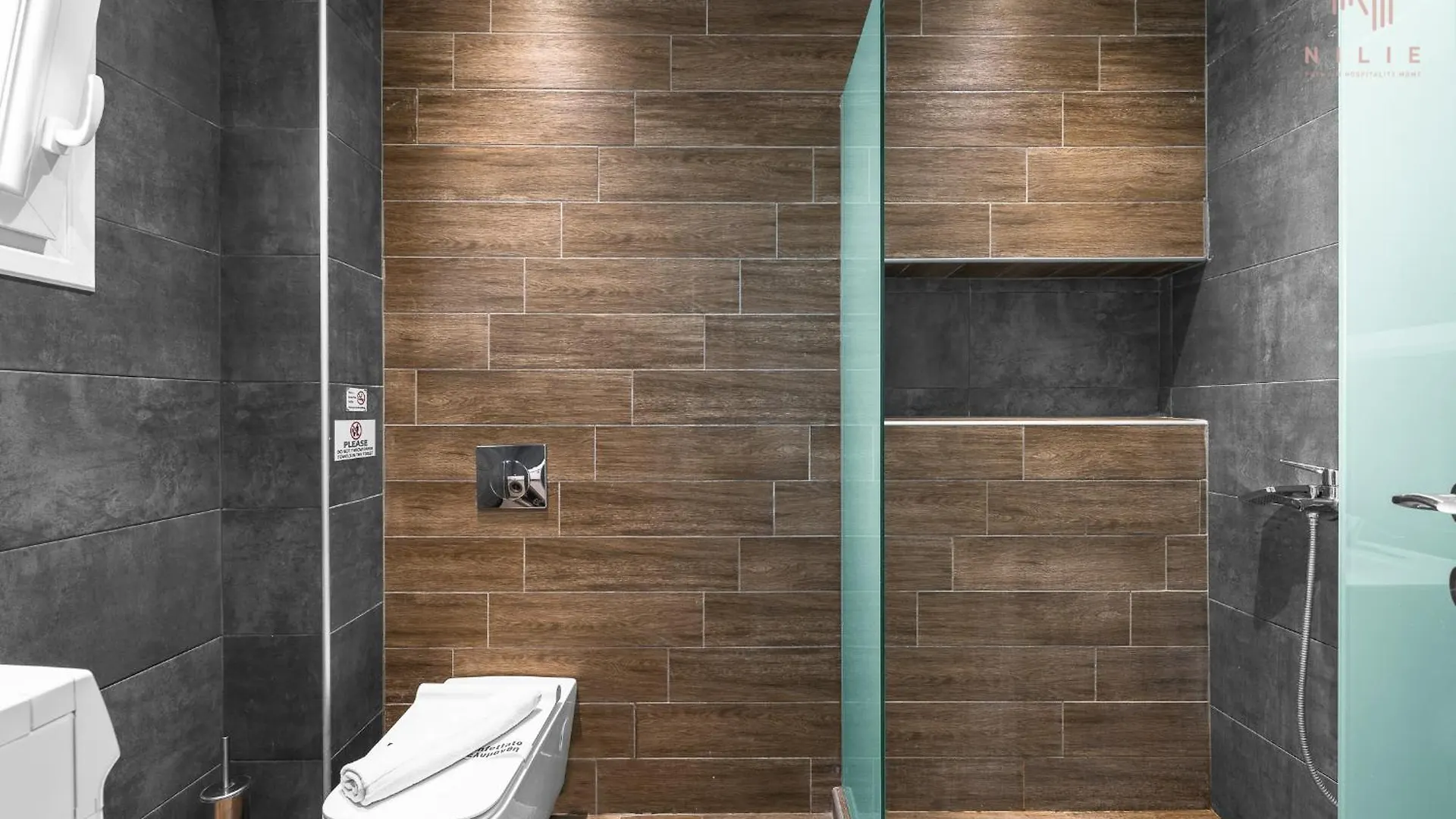 Apartment Civilian Boutique Aprts, Nilie Hospitality Mgmt Thessaloniki Greece